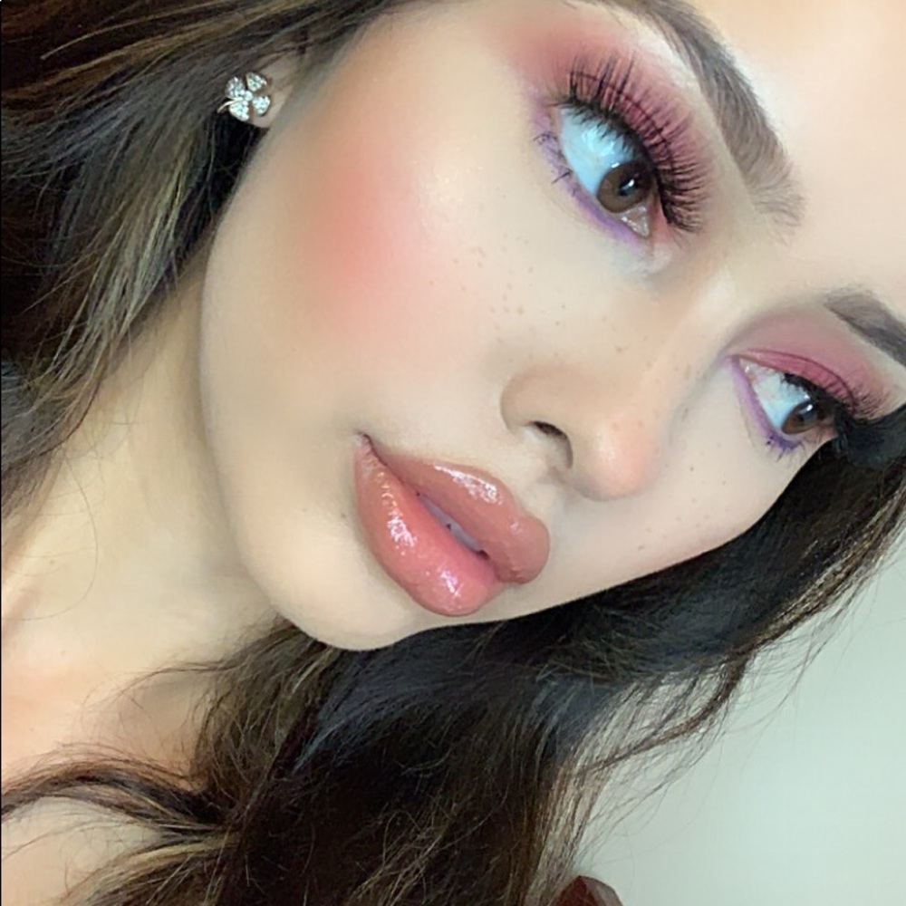 Meet your Posher, Kenia